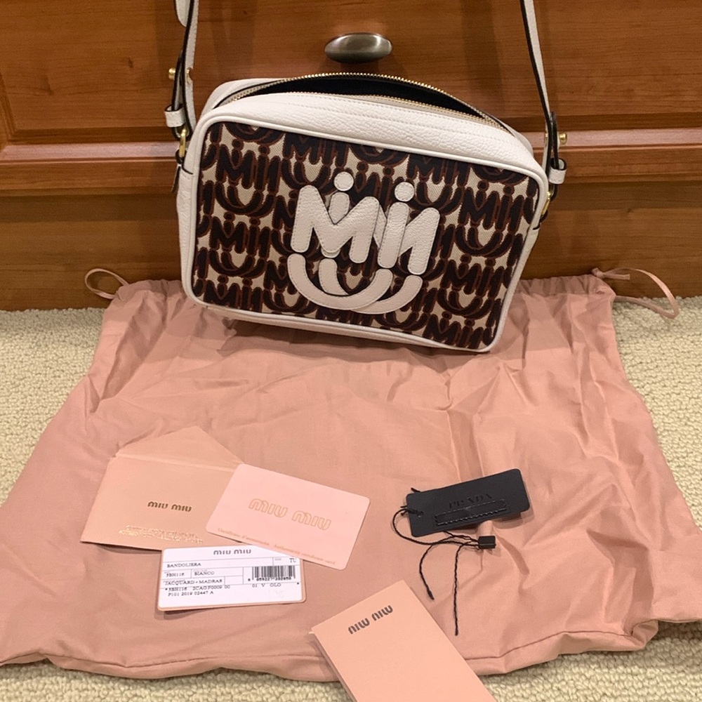 Miu Miu Cross Shoulder/Crossbody Bag